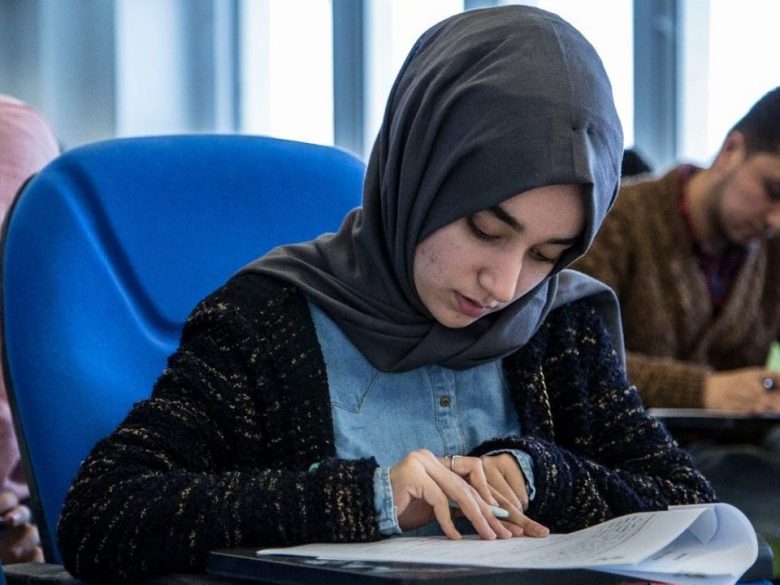 افتتاح أكاديمية للدراسة باللغة العربية في إسطنبول